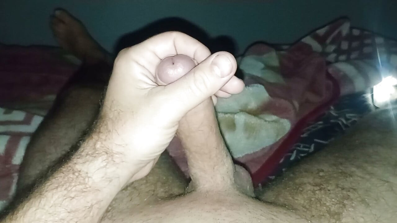 내 아내를 보며 자위하기