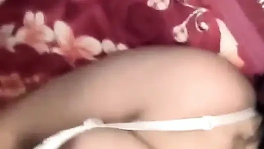 Папочка делает мою киску сливочной