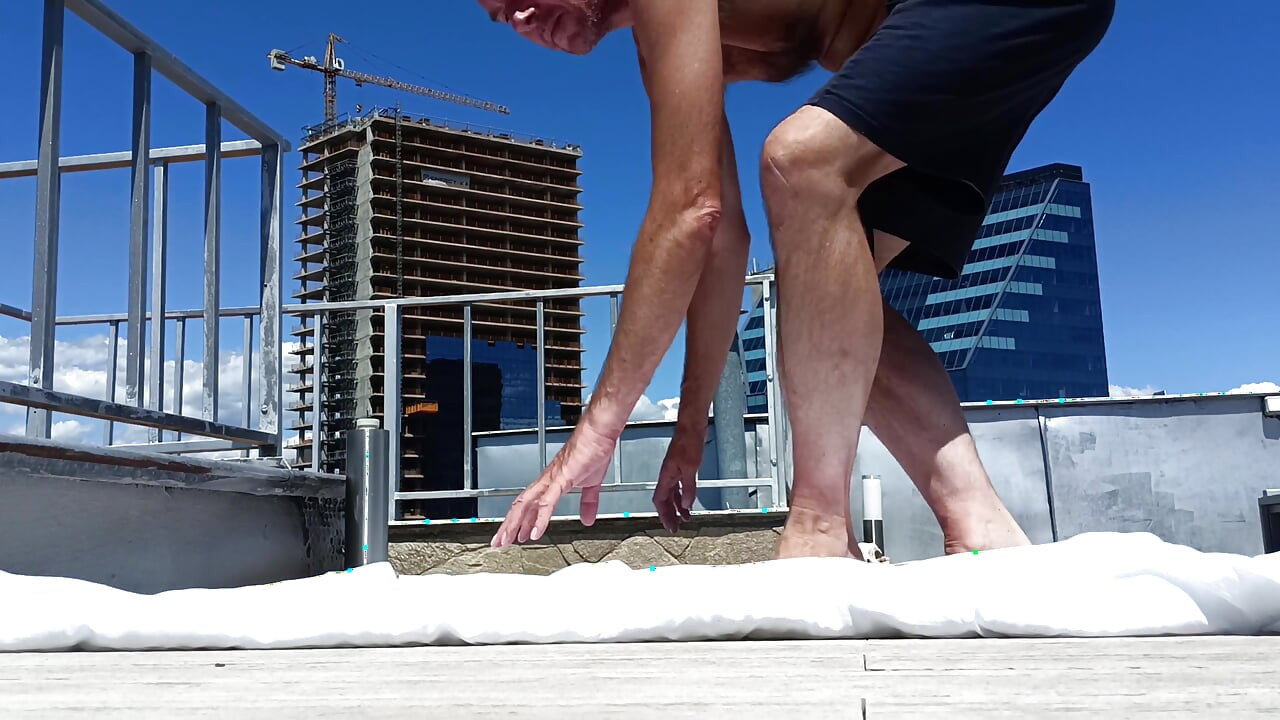 Naked City Centre Rooftop Masturbating and Cumming - Rockard Daddy