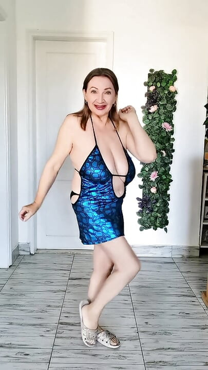 Granny Bouncing Huge Natural Tits