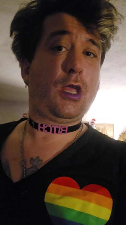 Me fooling around with My purple lipstick on Stating Black Lives Matter,  n keeping it horny n saucy. Keeping an smile.
