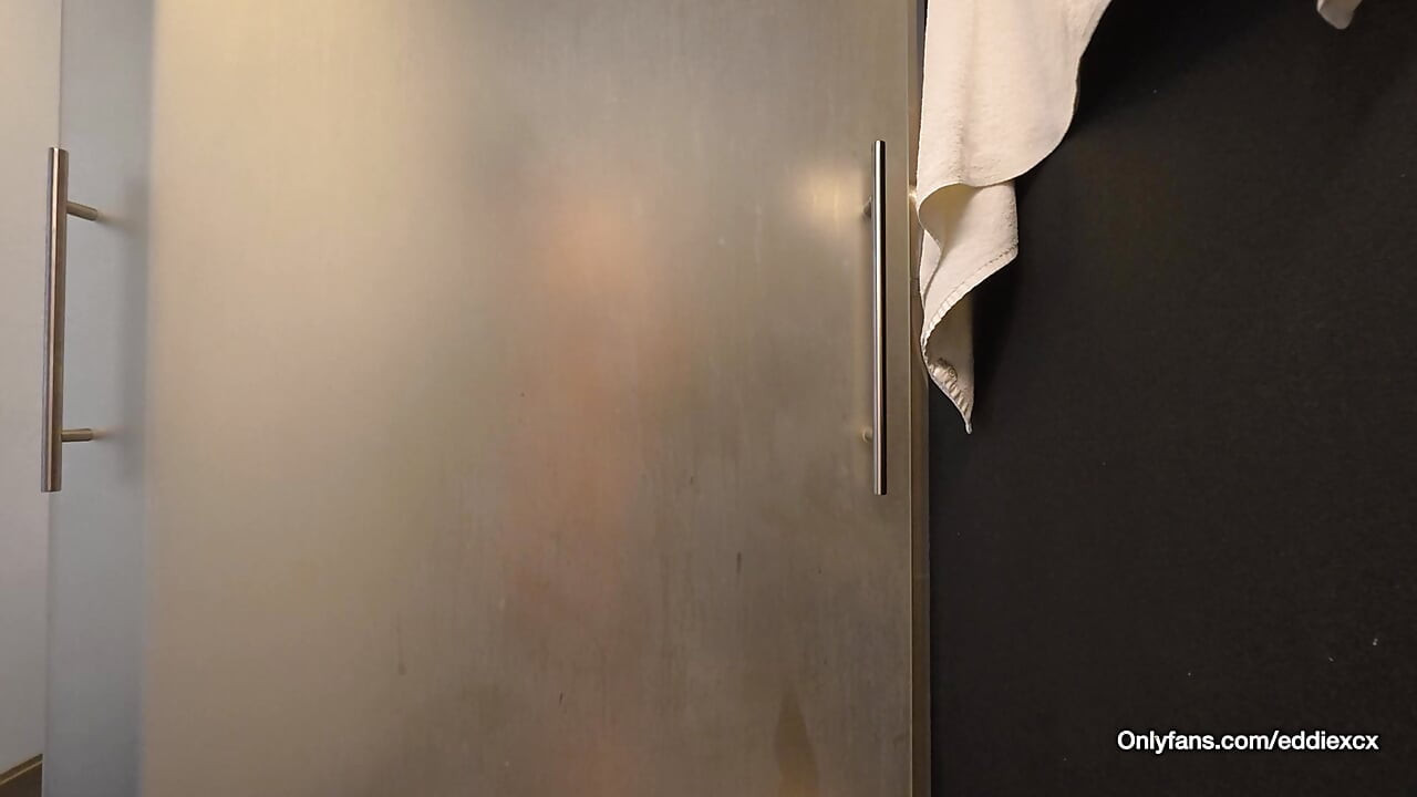 Twink in the shower