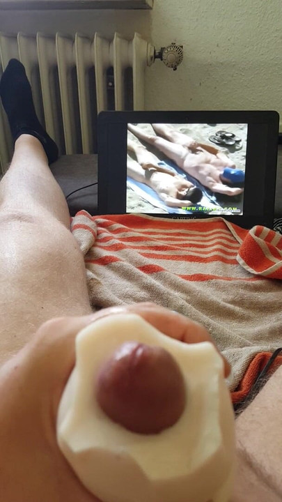 watch Porn an jerk