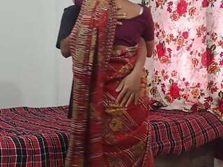 Indian House Owner Aunty Romantic mode, INDIAN Bhabhi  sex with guest ,Indian big boobs and nipples Aunty, Indian village Aunty