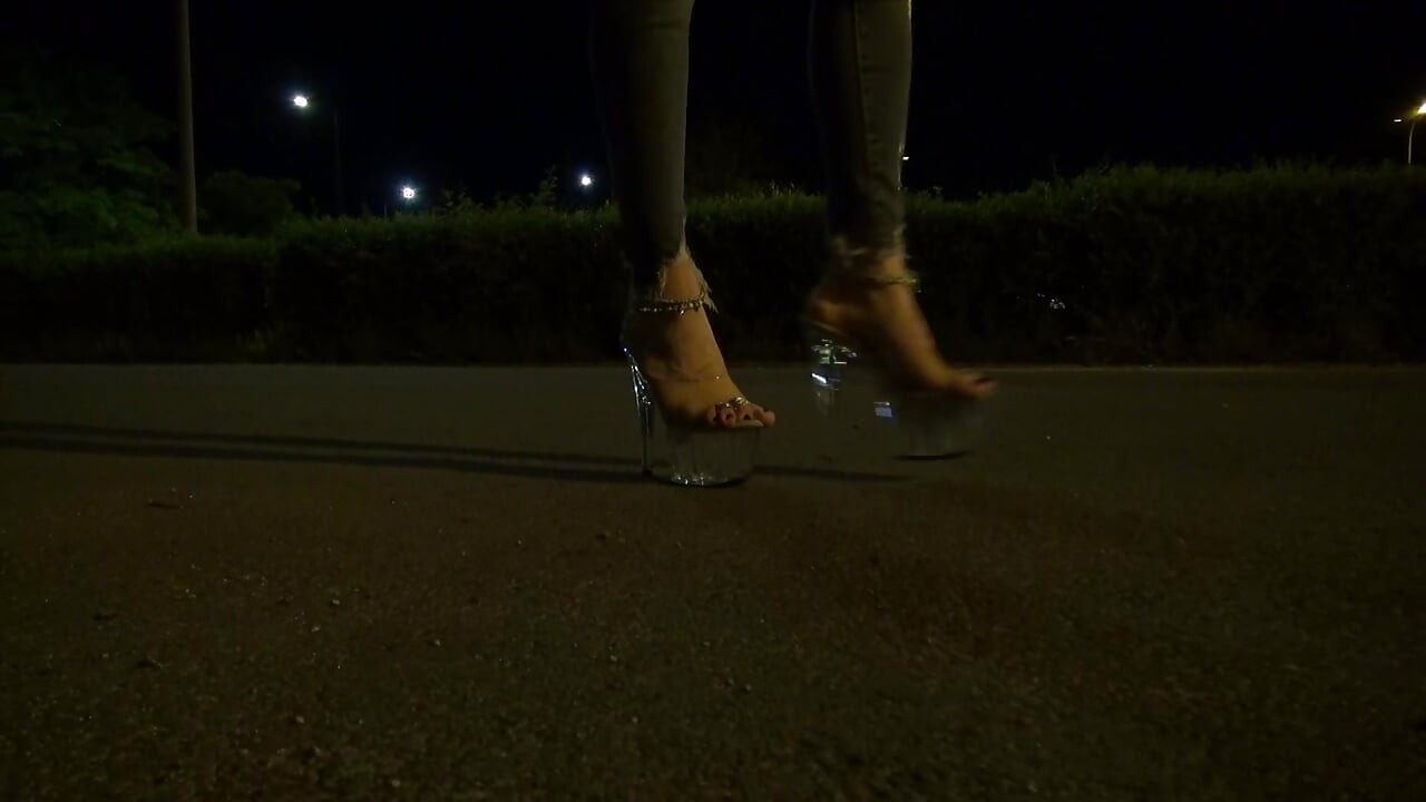 stripper high heels show