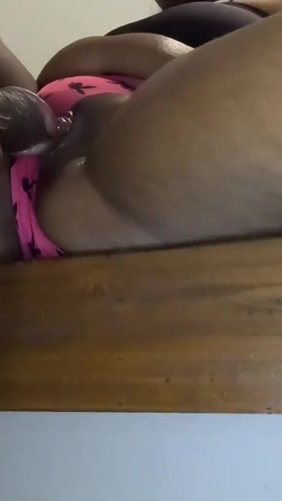 Spektakularan trenutak iz "Moja seksi indijska polusestra se budi uz moje prstovanje guze i dobiva najbolje lizanje pičke ikad. I"
