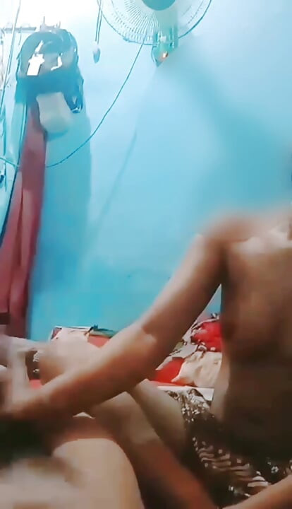 Menantu dan mertua melakukan hubungan seksual