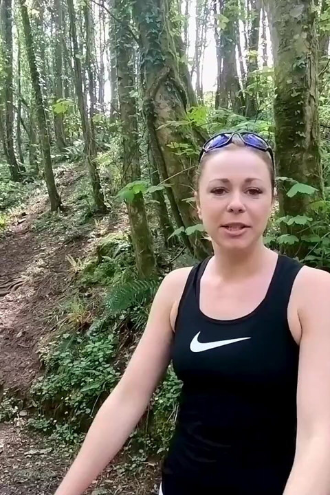 I Had to Wee Outside While You Watched: Desperate Out Jogging