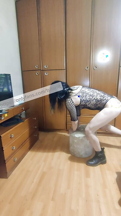 Trans se masturba ao vivo