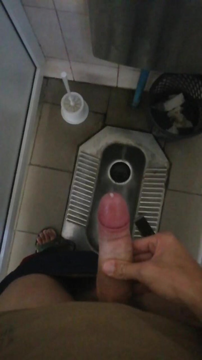 Orgazm w armii po szarpaniu