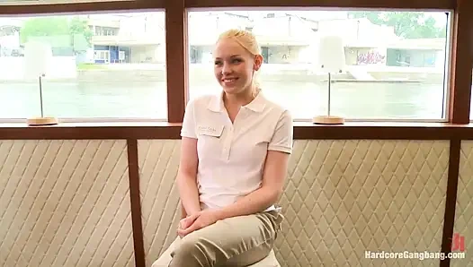 Minyon Rus tur rehberi doldurulmuş hava geçirmez