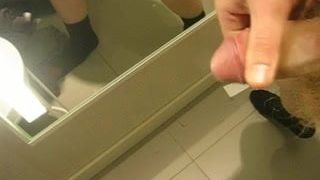 Masturbando no vestiário