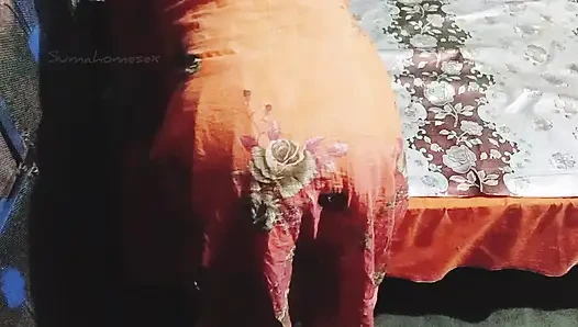 Desi Indian Bhabhi and Servant Sex video