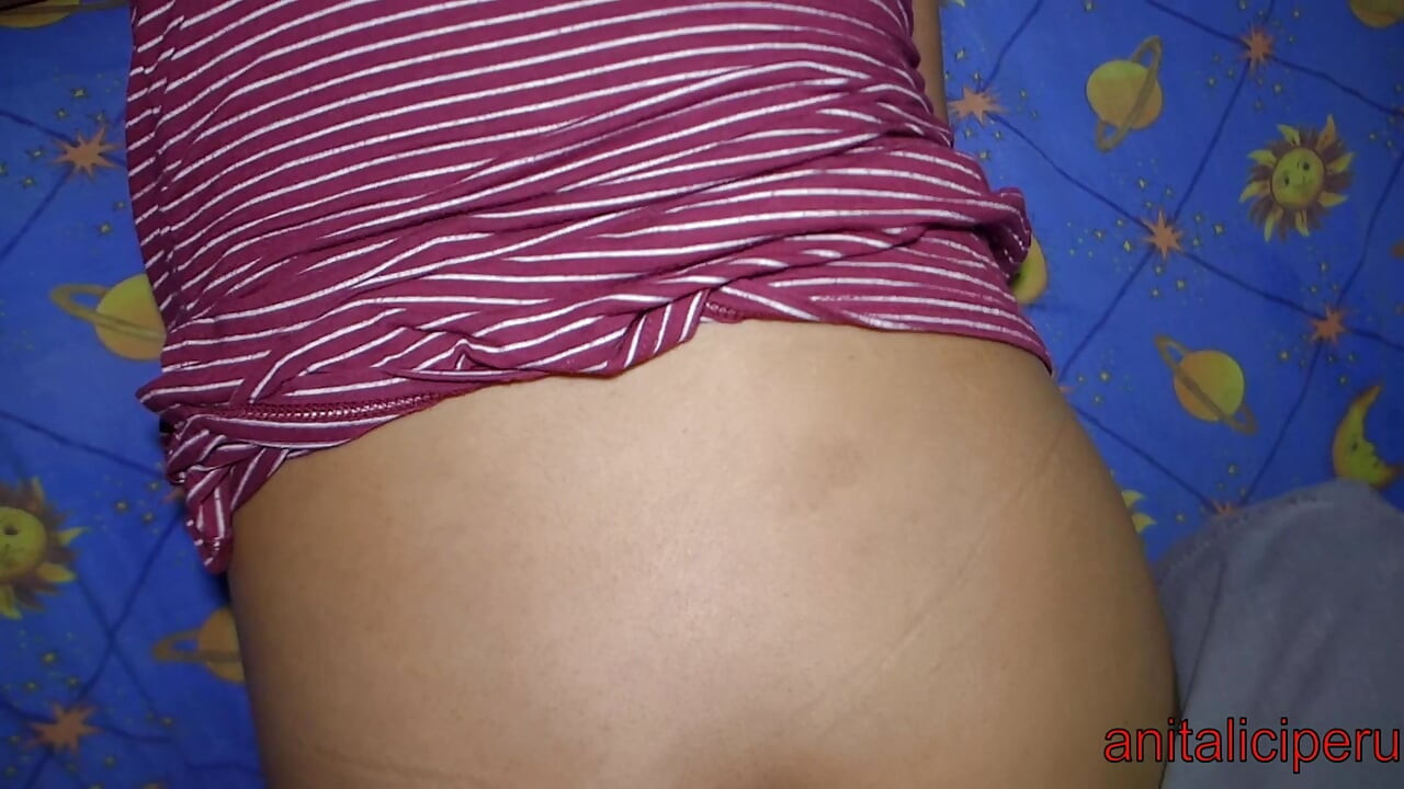 Me follaron duro con un enorme consolador negro - coño bbc