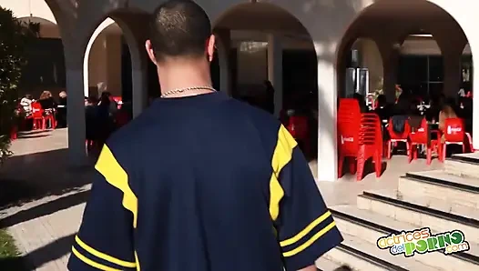 Студенты университета: Мара Лопес