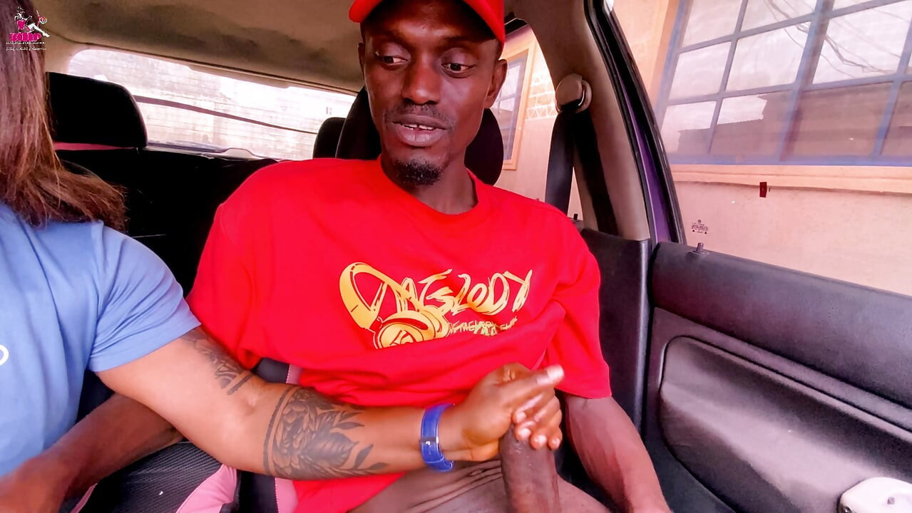 Nollyporn Hooked Uglygalz op med nigeriansk pornostjerne