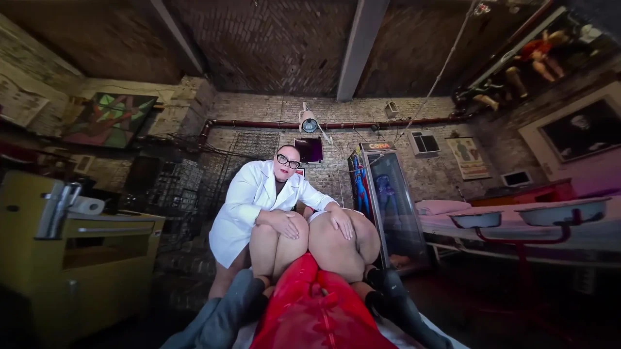 Twisted Nymphs：热辣性爱，万圣节啪，双插和怪异护士群交