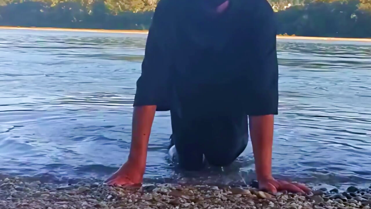 cum in a big river