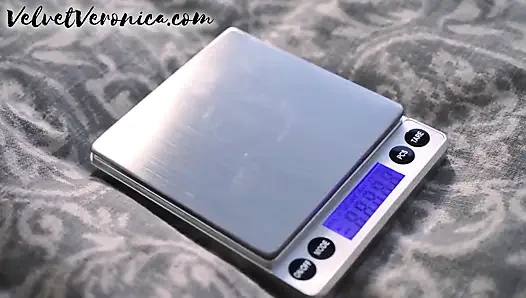 En büyük dölü ne veriyor?? Velvet Veronica ile seks deneyimi!