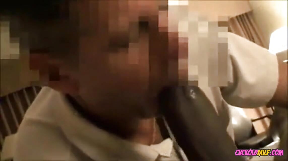 Aldatılan orta yaşlı seksi kadın - aldatan evli kadın