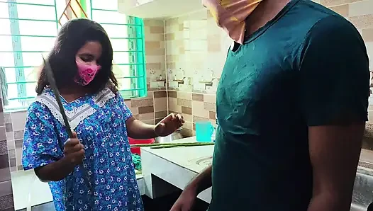 Einsame bhabhi teilt ihre muschi mit dever Desi xxx heißem sexvideo mit klarem bangla