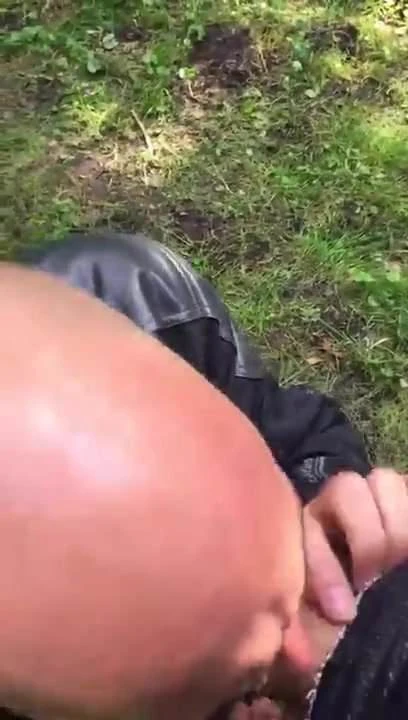 Spermă care mănâncă afară