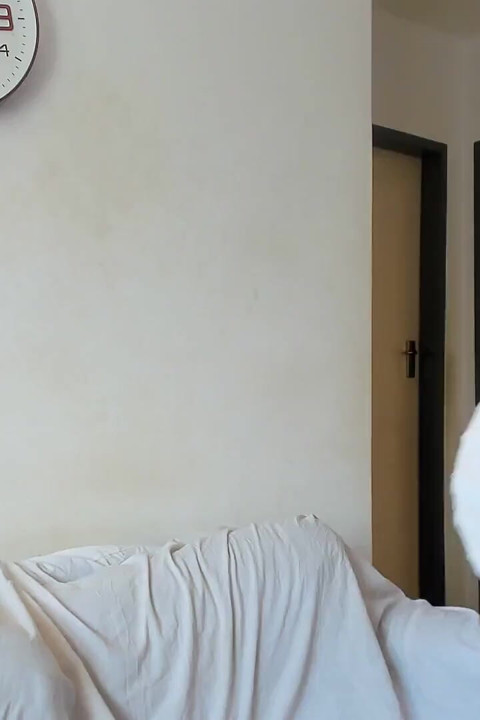 Big-booty spread open, Ass-hole close-up