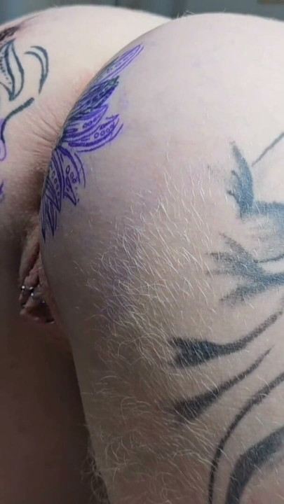 GIRL ASKED THE TATTOO ARTIST TO MARK HER ASS WITH A TATTOO SO THAT MEN DON'T MISS THE HOLE | Clip 2