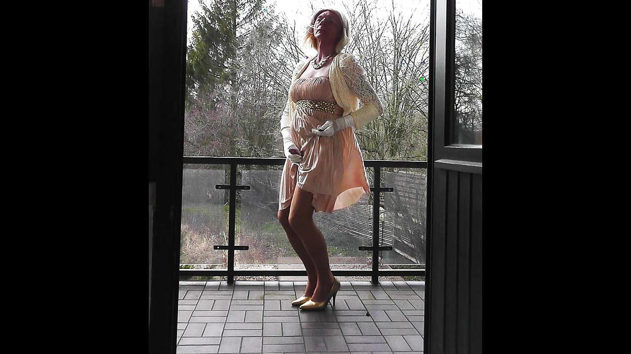 फैशन शो बहुत लेडीनुमा