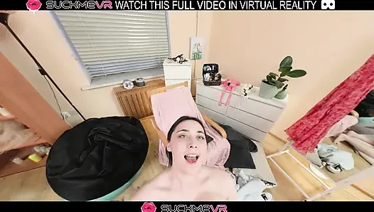 Big breasted brunette Remido enjoys her boyfriend's sexual activity in VR.