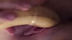 Banana and carrot in wet pussy