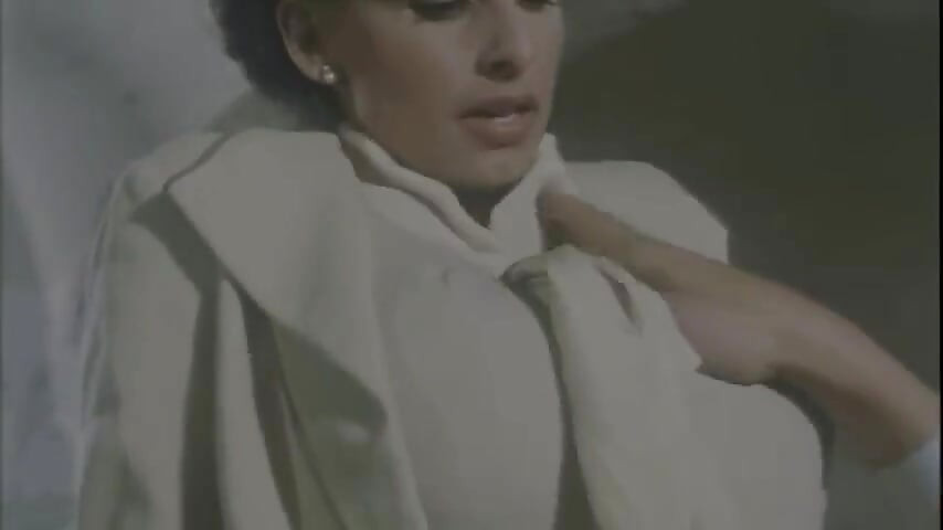 Sarah Young marzy o seksie ze swoim byłym