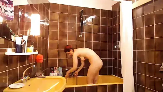 Dyeing My Hair Red Again on Cam