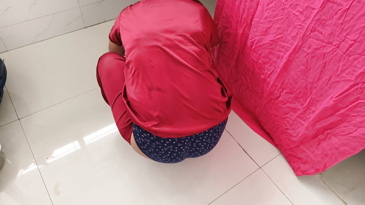 Desi bhabi ki kitchen me chudai video with brother in law