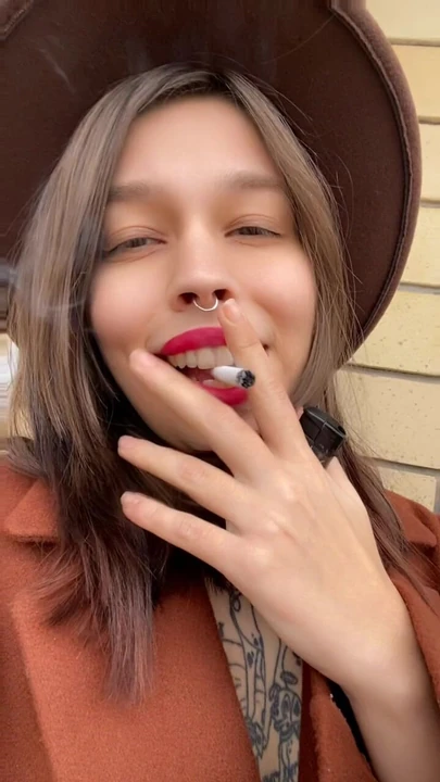 Smoking - a desire to suck a dick