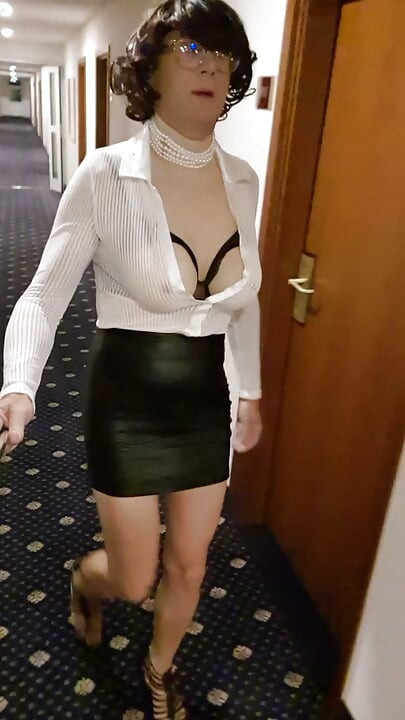 Big tits secretary to dictate