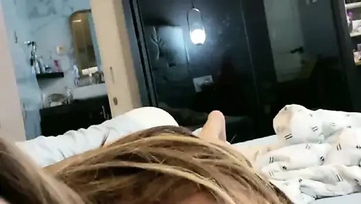 Heißeste muschi, enges sexy indo-mädchen, will von cindo gefickt werden