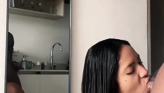 She gets on her knees to eat all my cock with her little mouth -amateur couple- nysdel