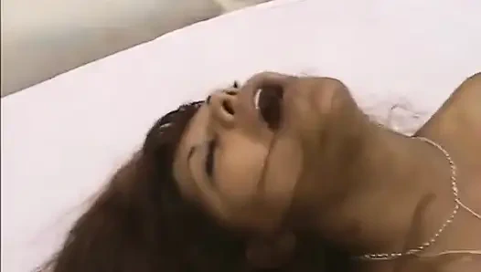 Tante seksi rambut merah dientot habis-habisan sama cowok berambut merah