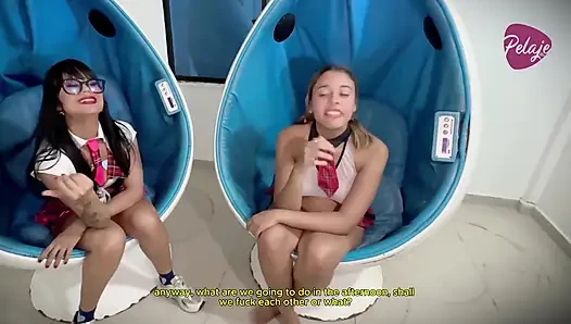 Zorba iki öğrenciden sakso çekiyor