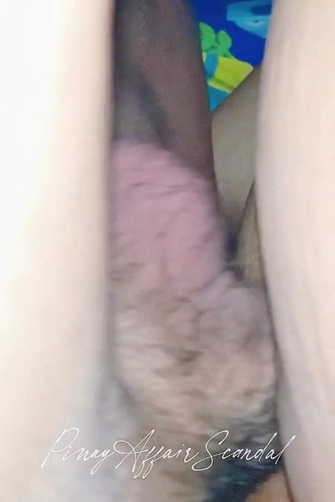 Stepbrother's Heavy Cumshot Drenches Stepsister's Tight Pink Pussy