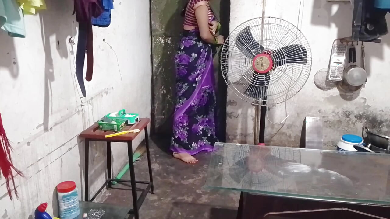 Anger became sister-in-law, when she went to her brother-in-law's room, when her brother-in-law said she had sex her ass, then sister-in-law got angry and fucked in doggy style.