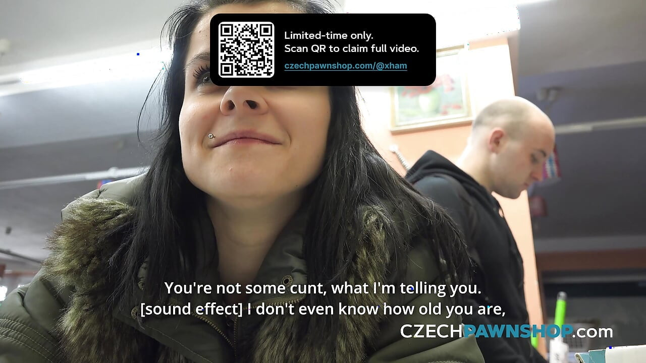 La criada con una cogida extra (CzechPawnShop)