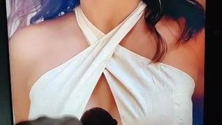 Aisha Sharma titty kurwa i twarzy # 1