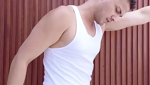 A very hot day, so I cum twice in case you get thirsty too