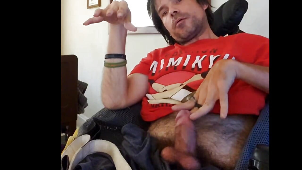 Kevy 69's A Laid back Orgasm Fun after Coffee