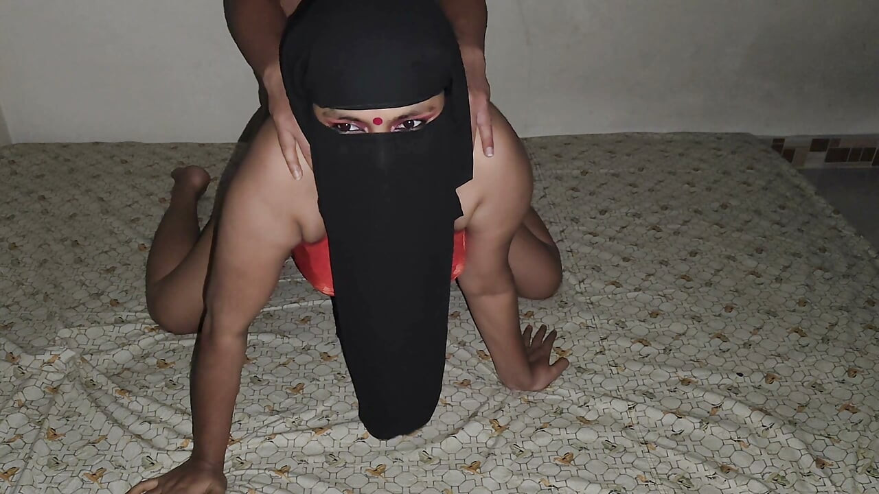 indian Unsatisfied Married bhabhi having hardly sex with devor .Bangla Part_02