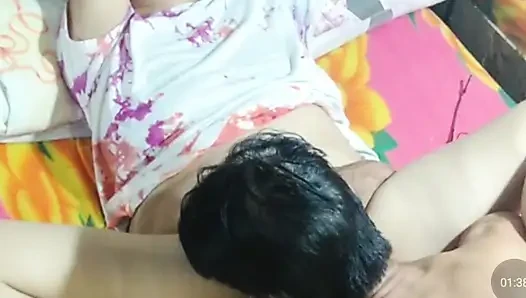 Kemarin aku berkata kepada istriku aku ingin menjilati memeknya