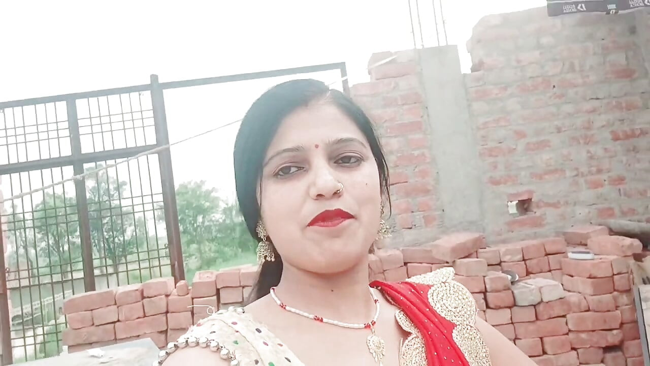 Partea 2 m-am dus la casa indiencei Bhabhi în timpul vacanței de vară și mă bucur de mult cu minunata mea indiancă bhabhi, surprindere în cameră