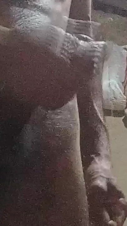 Emotivni trenutak iz "Bhabhi ki chudai 9 inch land se"